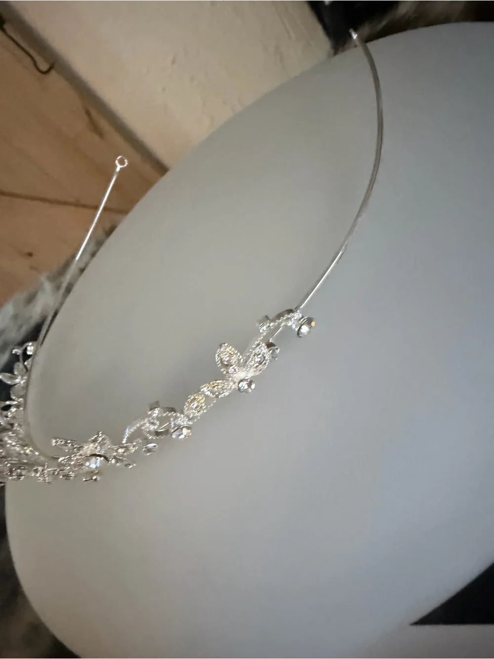 David's Bridal Silver Crystal Floral Headpiece - I never used it.